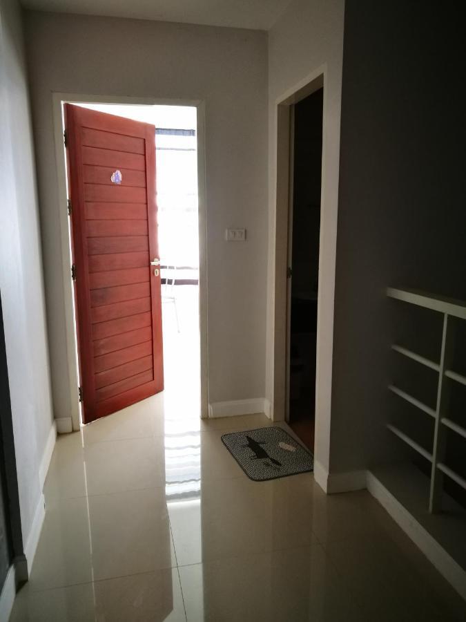 Pak Chong More Hostel Екстериор снимка