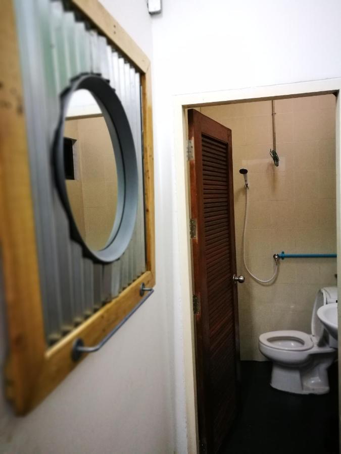 Pak Chong More Hostel Екстериор снимка