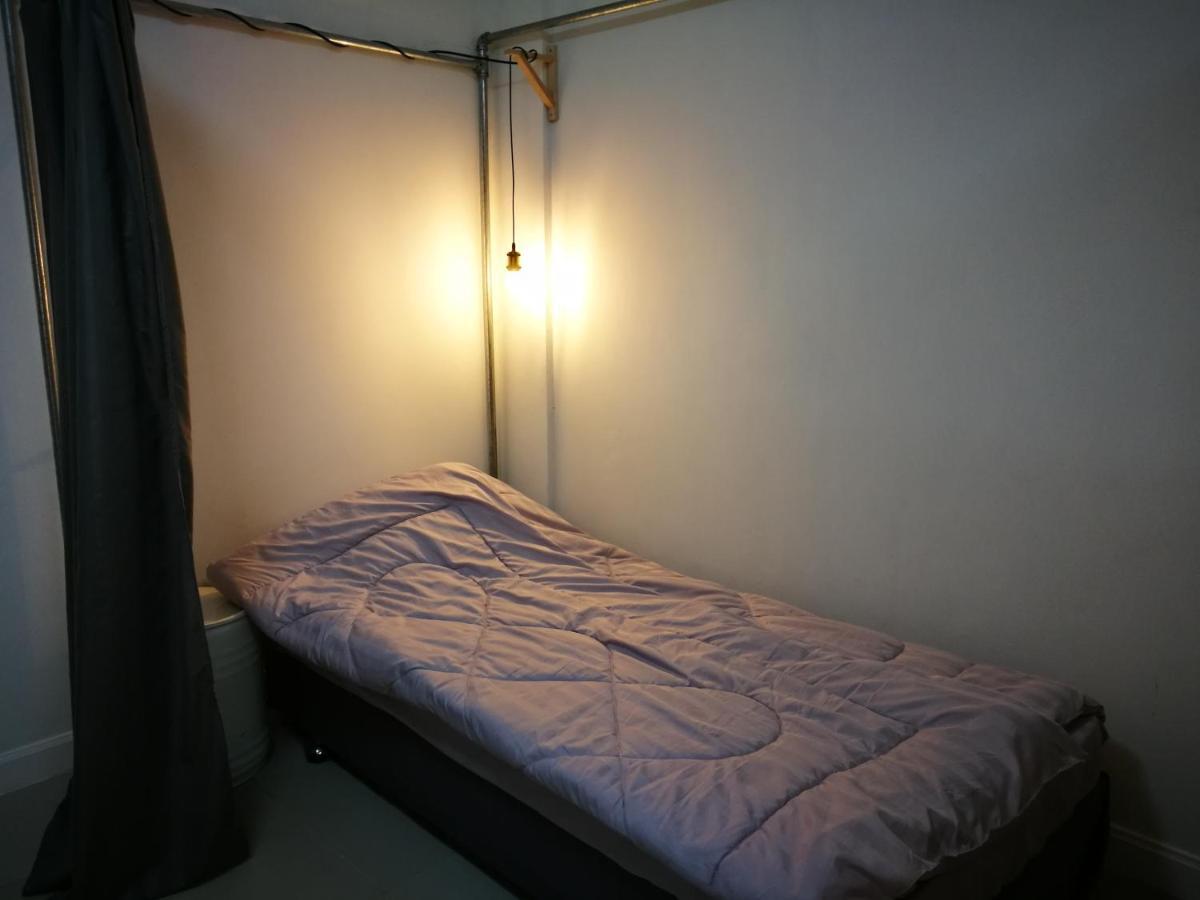 Pak Chong More Hostel Екстериор снимка